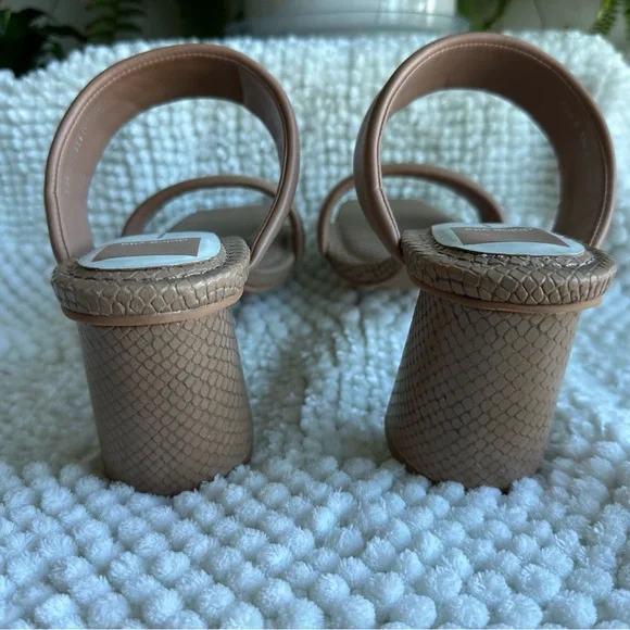 Dolce Vita Patwin Heels - Picture 4 of 5